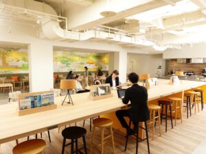 その③周りに人がいる緊張感があるほうがかえって仕事に集中できる